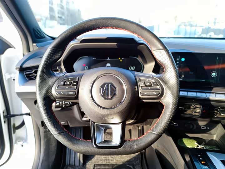 Фото 12 - MG Motor 5