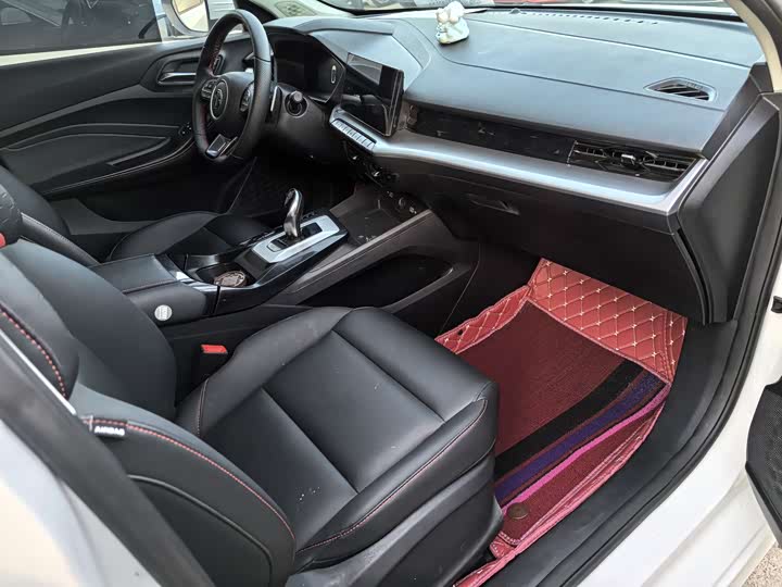 Фото 9 - MG Motor 5