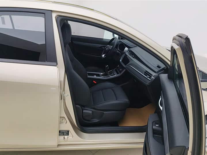 Фото 8 - Geely Emgrand