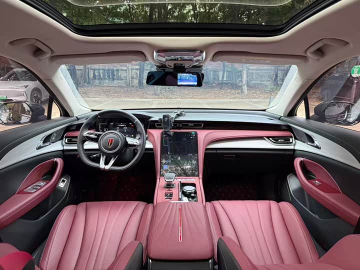 Фото 14 - Hongqi H5