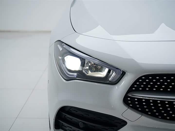 Фото 28 - Mercedes-Benz CLA-Class