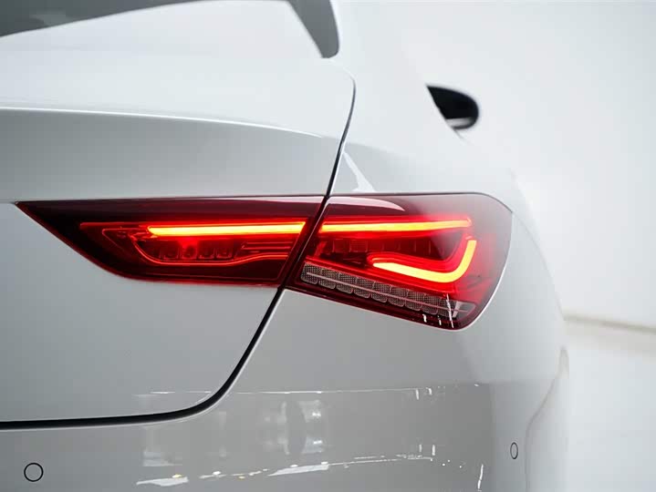 Фото 32 - Mercedes-Benz CLA-Class