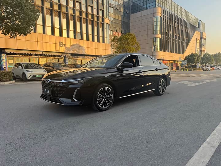 Фото 1 - Chery Arrizo 8