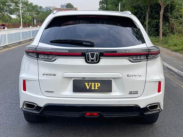 Фото 5 - Honda UR-V