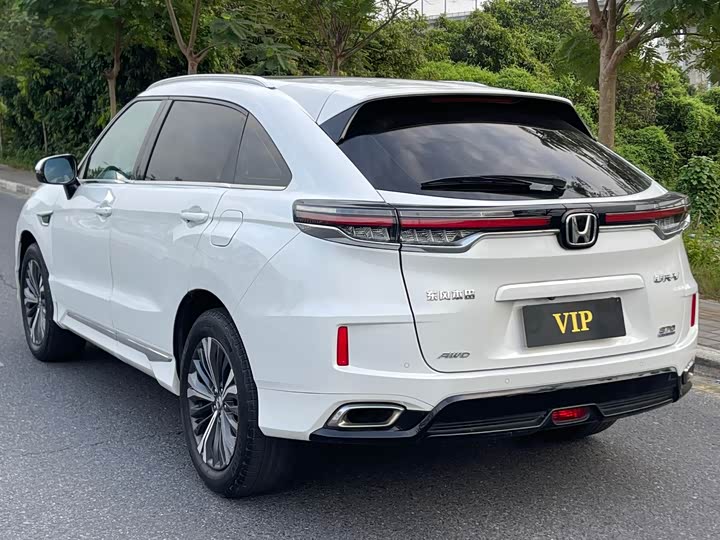 Фото 6 - Honda UR-V