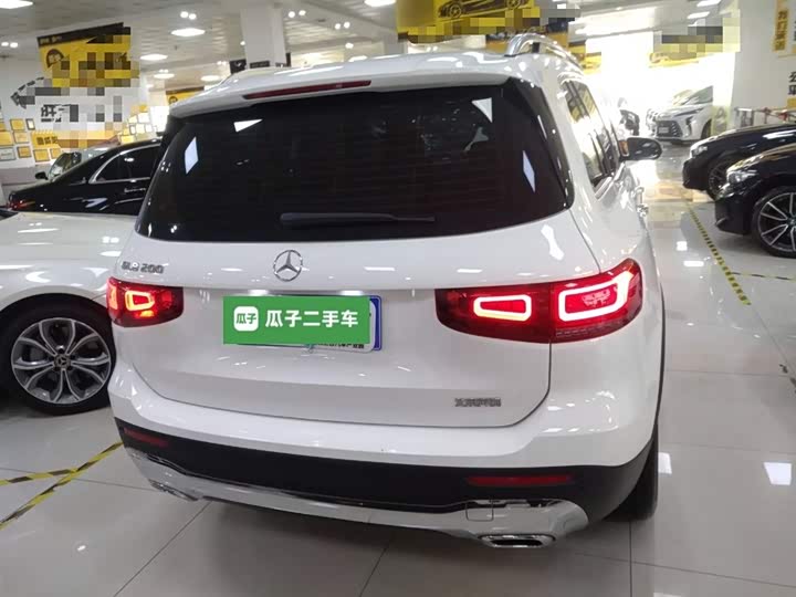 Фото 6 - Mercedes-Benz GLB-Class