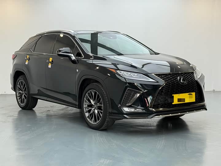 Фото 3 - Lexus RX