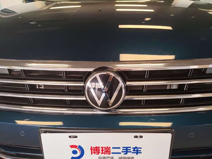 Фото 5 - Volkswagen Passat Variant