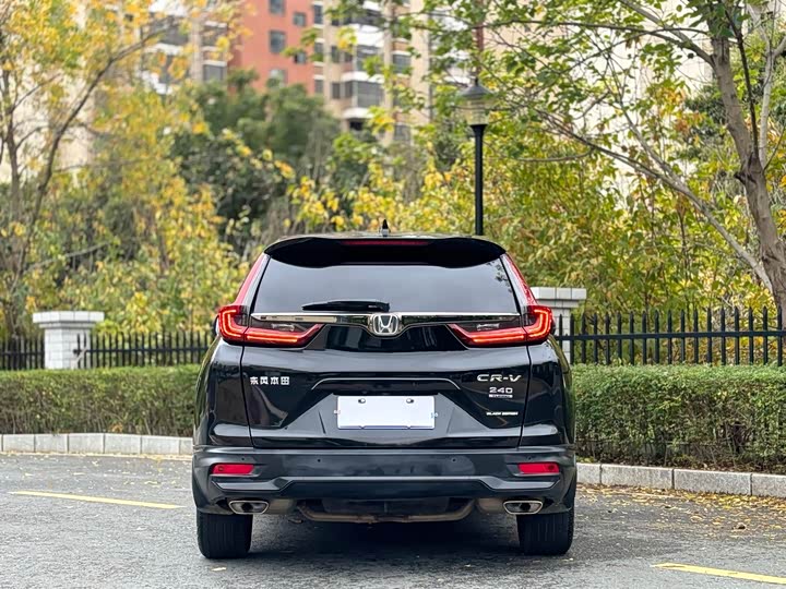 Фото 9 - Honda CR-V