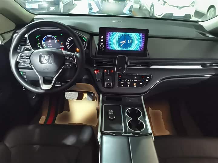 Фото 10 - Honda Elysion