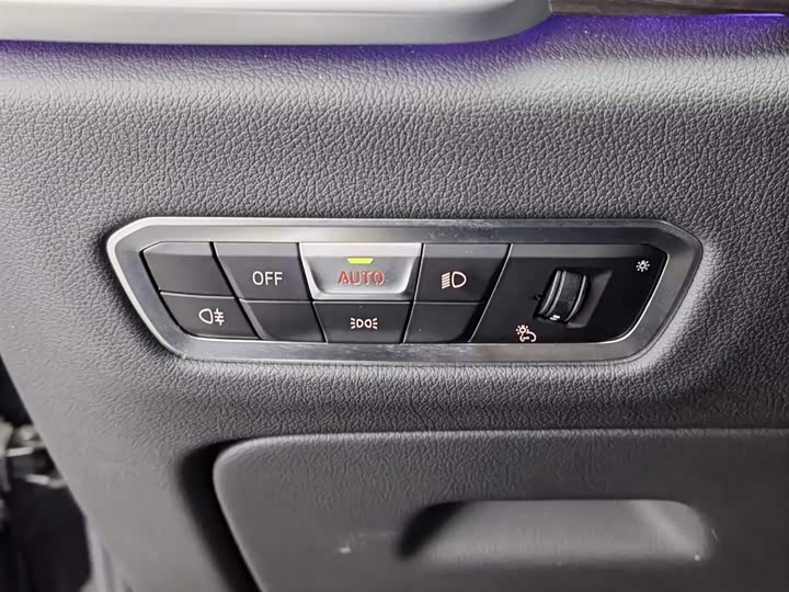 Фото 21 - BMW X5