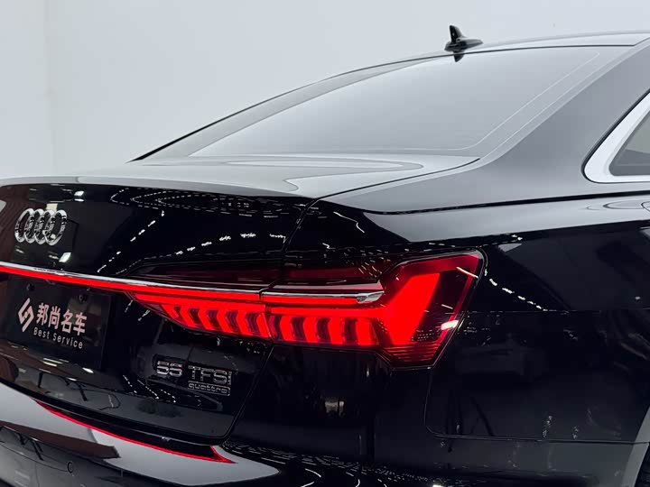 Фото 25 - Audi A6L