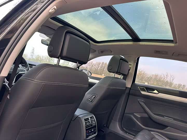 Фото 7 - Volkswagen Magotan GTE Hybrid