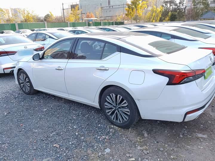 Фото 5 - Nissan Teana