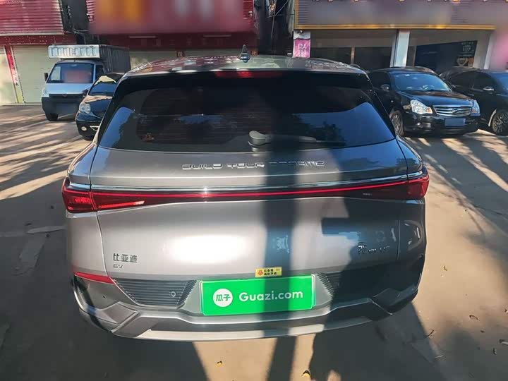 Фото 6 - BYD Yuan Plus