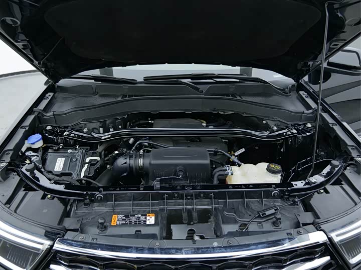 Фото 18 - Ford Explorer