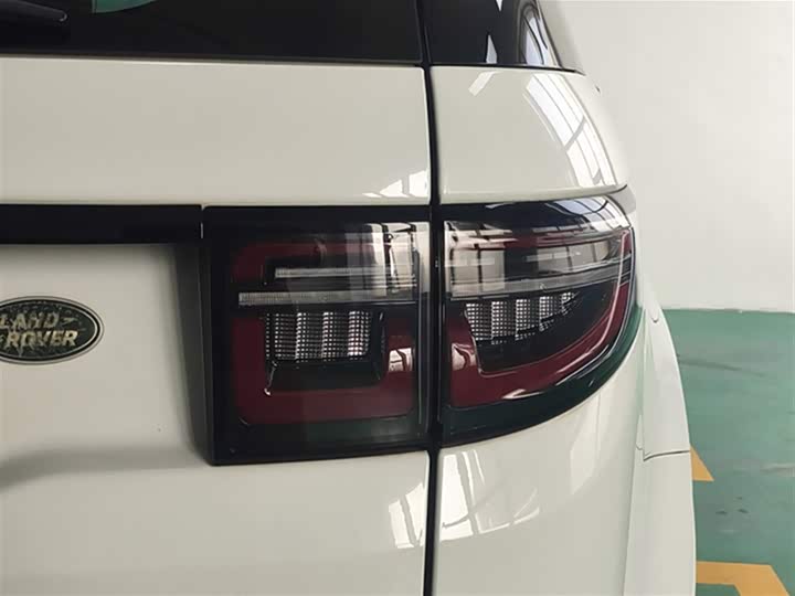 Фото 21 - Land Rover Discovery Sport