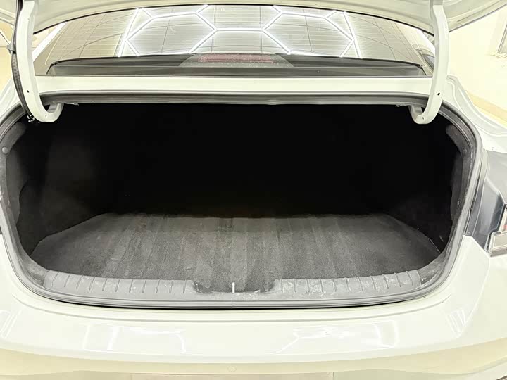 Фото 15 - Hyundai Elantra N line