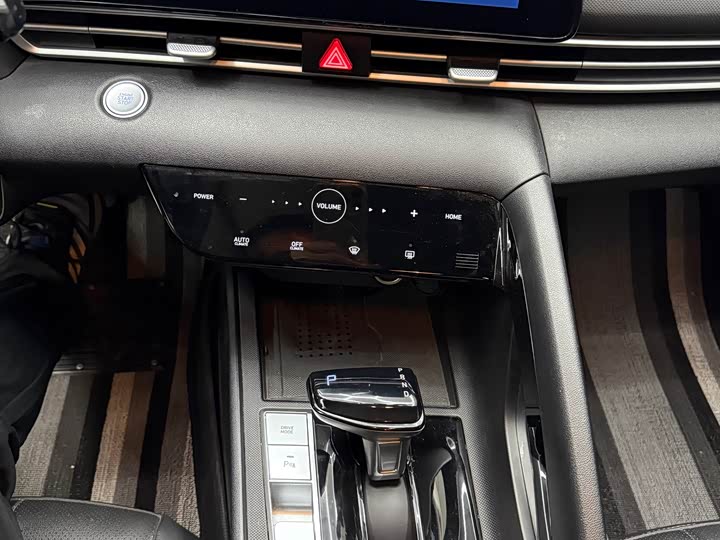 Фото 8 - Hyundai Elantra N line