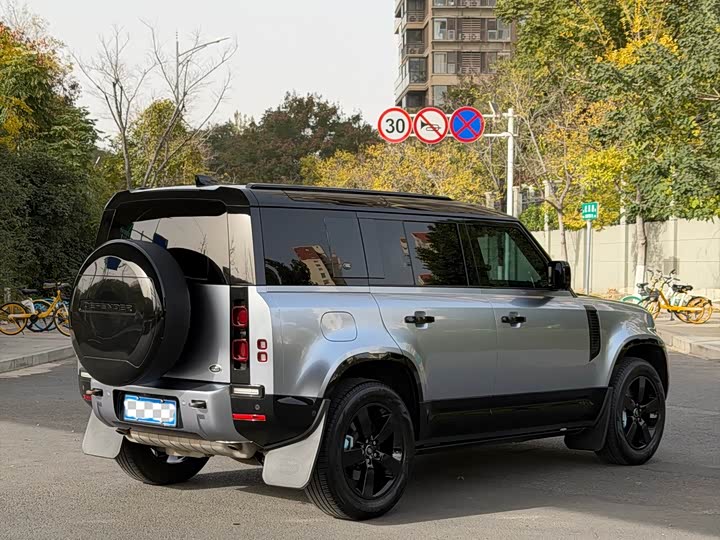 Фото 4 - Land Rover Defender