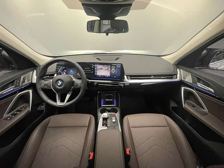 Фото 22 - BMW X1