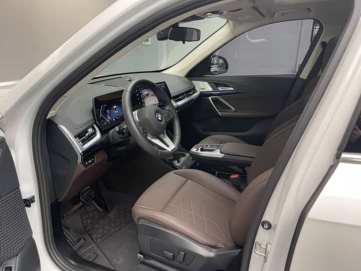 Фото 29 - BMW X1