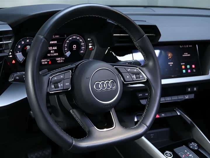 Фото 14 - Audi A3