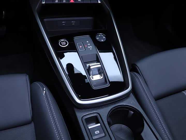 Фото 8 - Audi A3