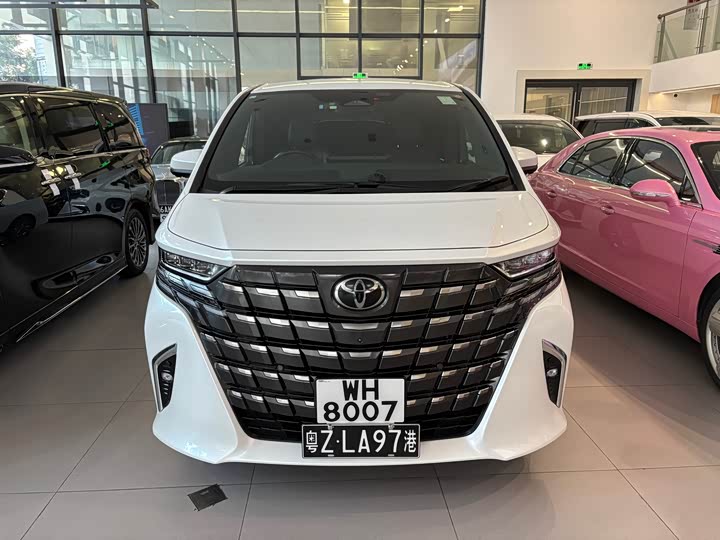 Фото 2 - Toyota Alphard