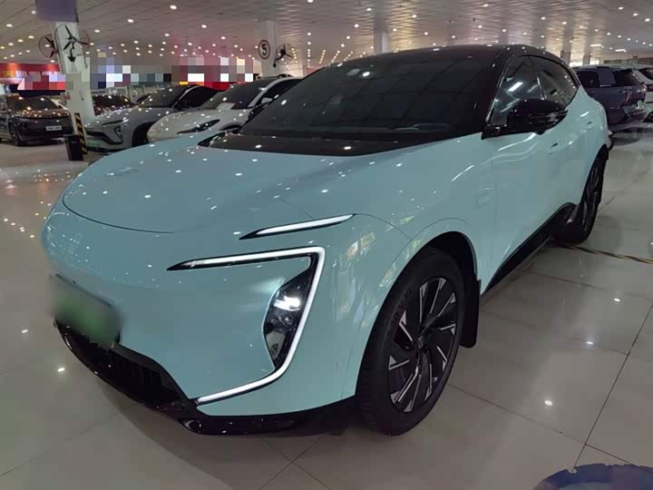 Фото 1 - Avatr 07