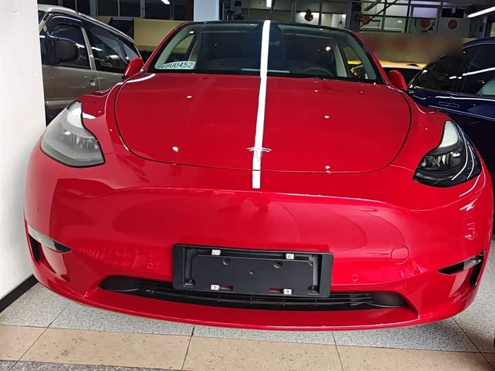 Фото 3 - Tesla Model Y