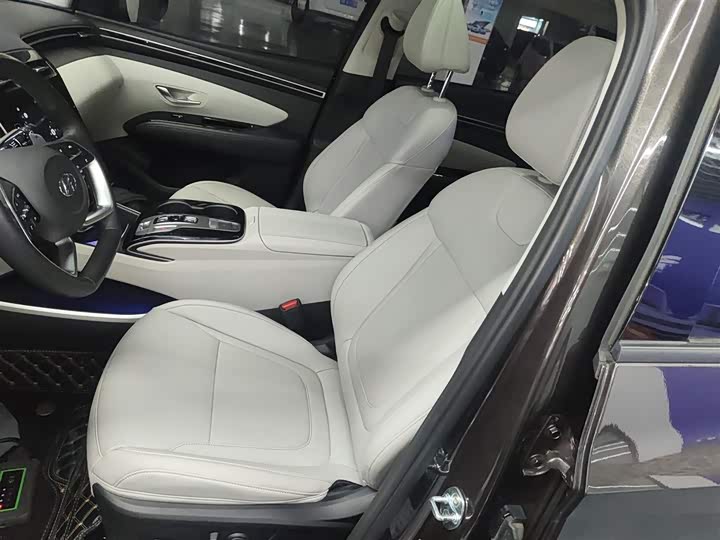 Фото 15 - Hyundai Tucson L