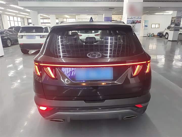 Фото 6 - Hyundai Tucson L