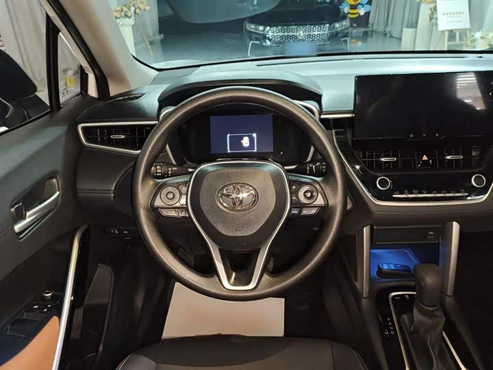 Фото 11 - Toyota Frontlander