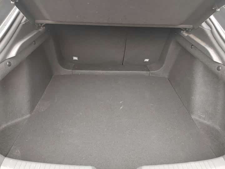 Фото 15 - Changan UNI-V