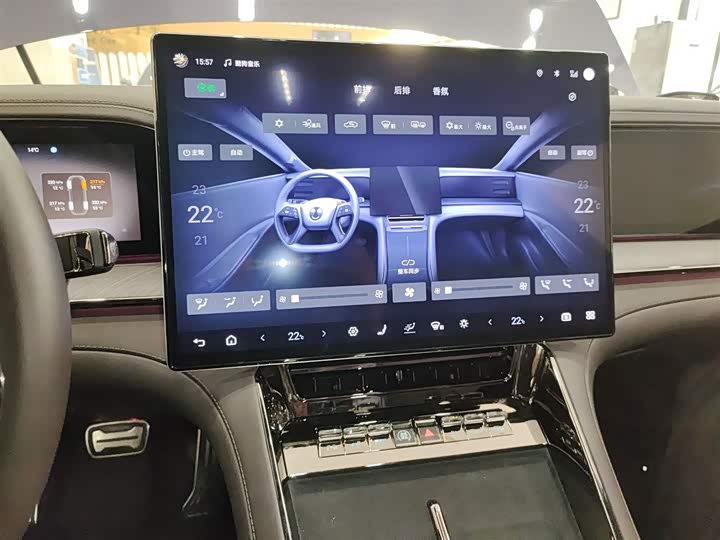 Фото 13 - Denza Z9