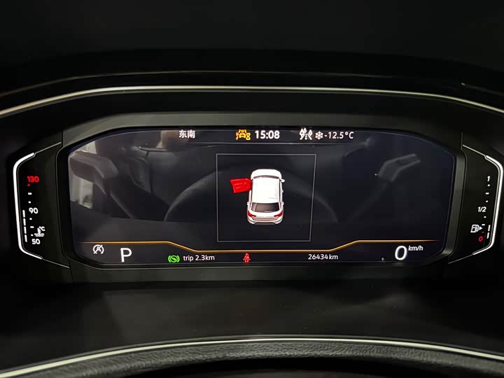 Фото 10 - Volkswagen T-Roc