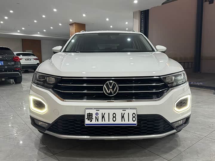 Фото 2 - Volkswagen T-Roc
