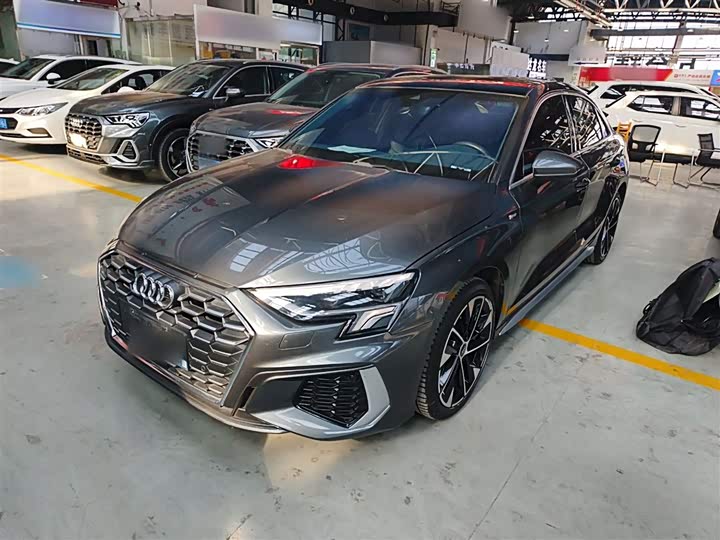 Фото 1 - Audi A3