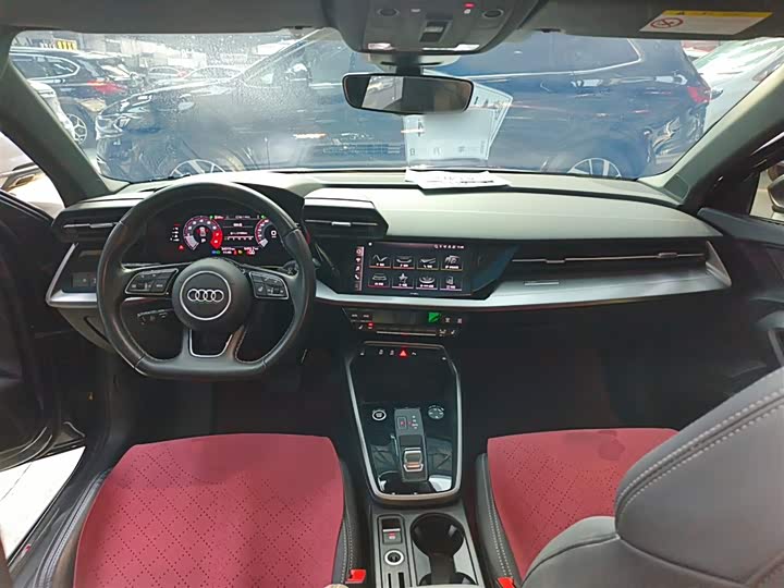 Фото 10 - Audi A3