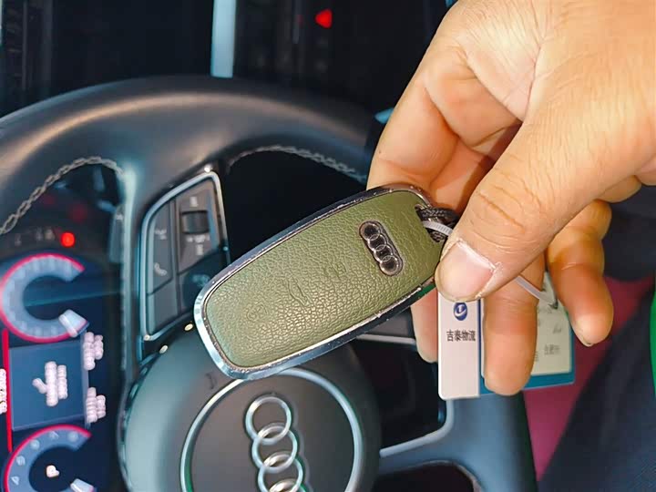 Фото 9 - Audi A3