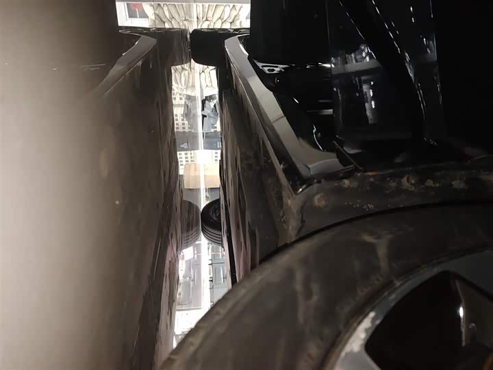 Фото 21 - Toyota Avalon