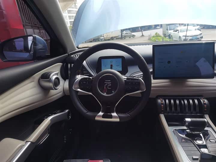 Фото 11 - BYD Yuan Plus