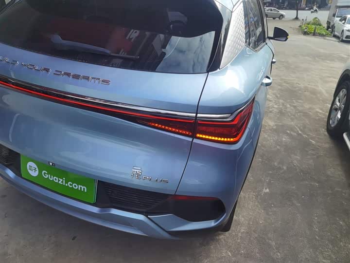 Фото 8 - BYD Yuan Plus