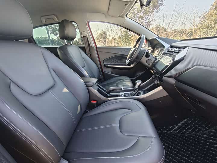 Фото 10 - Chery Tiggo 3x