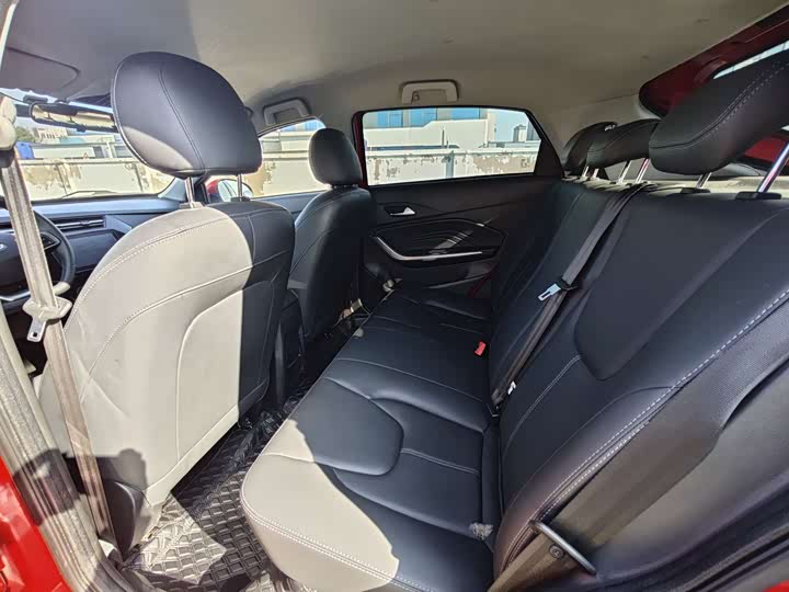 Фото 8 - Chery Tiggo 3x