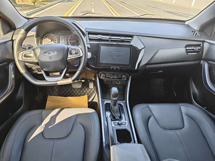 Фото 9 - Chery Tiggo 3x