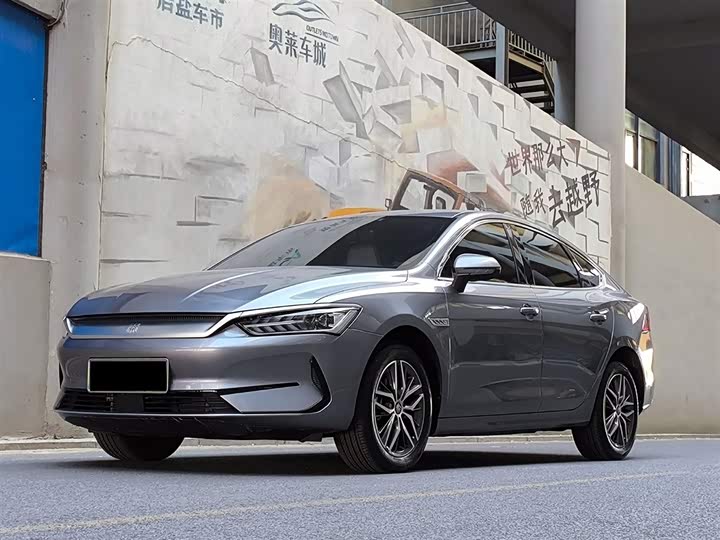 Фото 1 - BYD Qin Plus