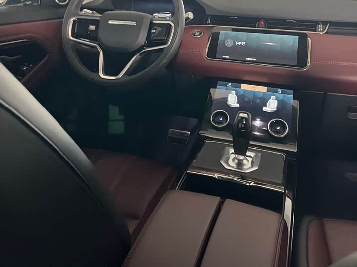 Фото 8 - Land Rover Range Rover Evoque L