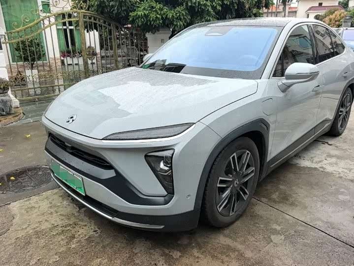 Фото 1 - Nio EC6